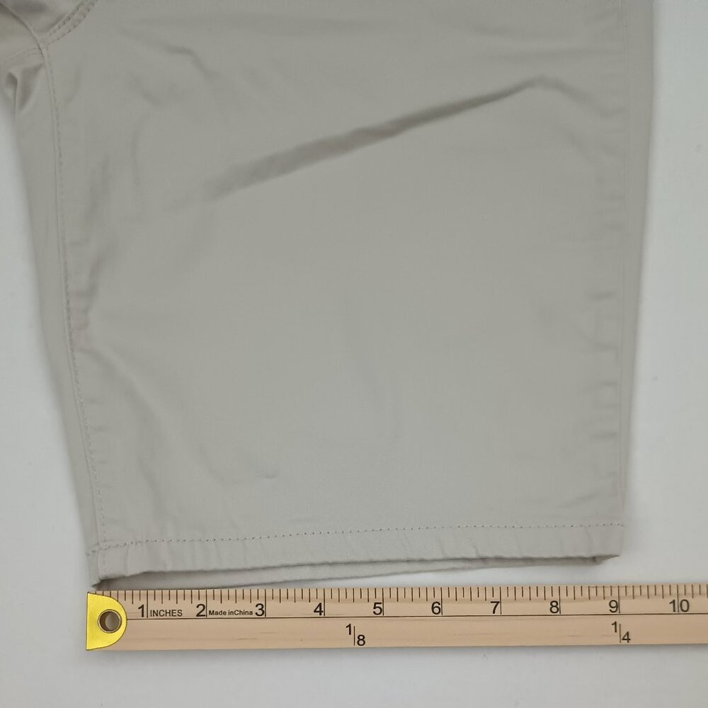 Gloria Vanderbilt Bermuda Shorts Ivory Size 10 - Picture 12 of 12